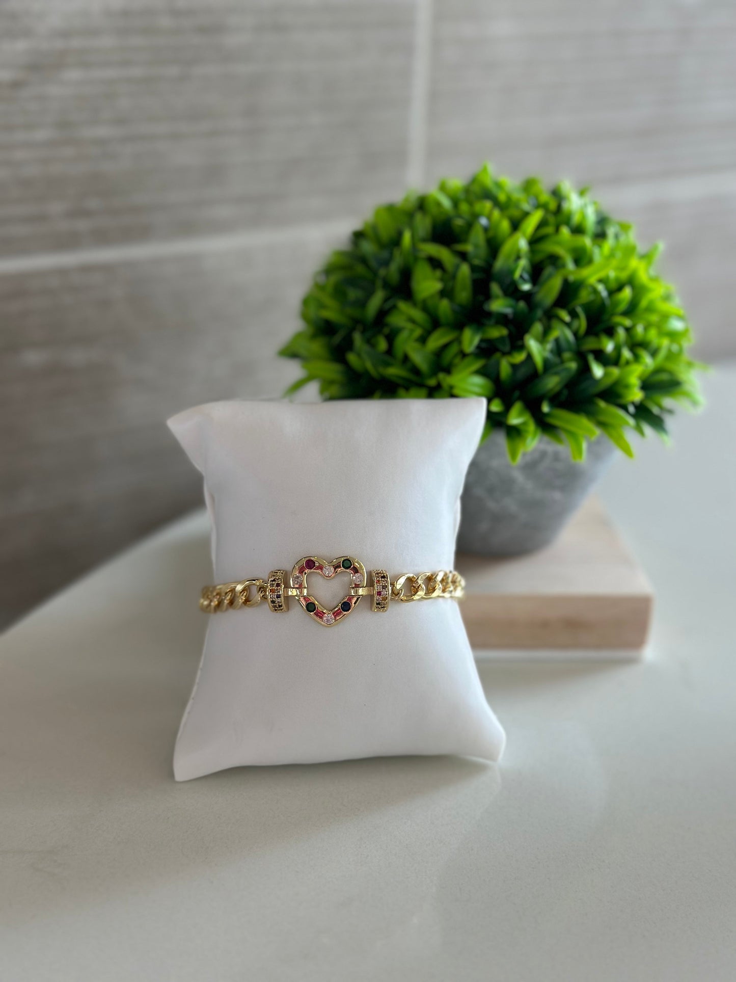 HEART BRACELET