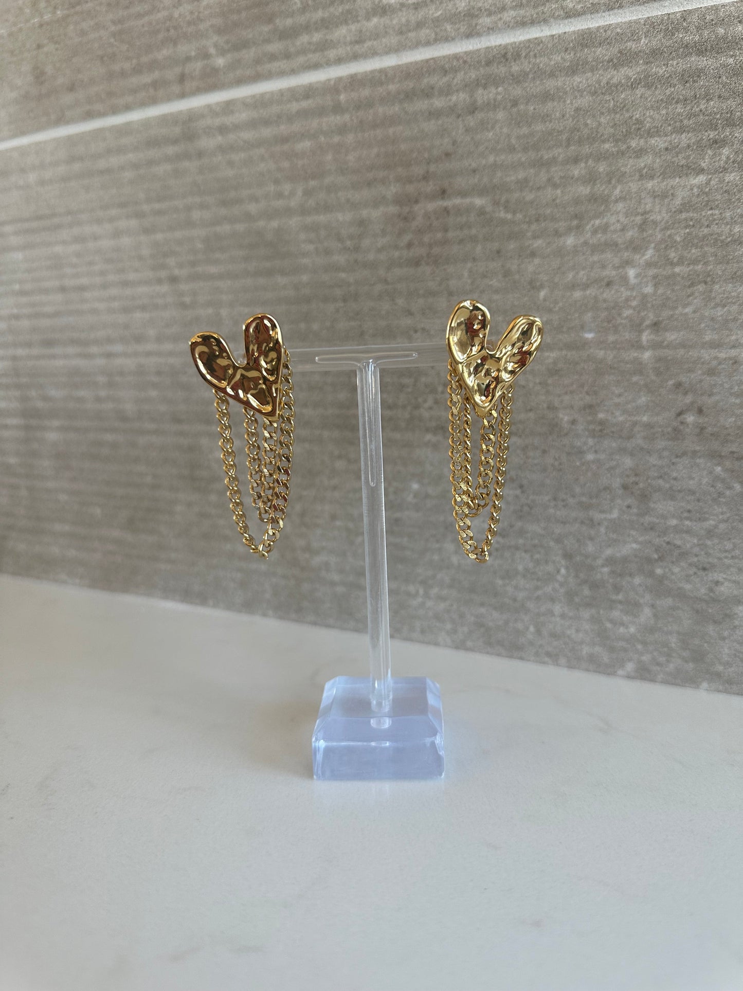 HEART CHAIN EARRINGS
