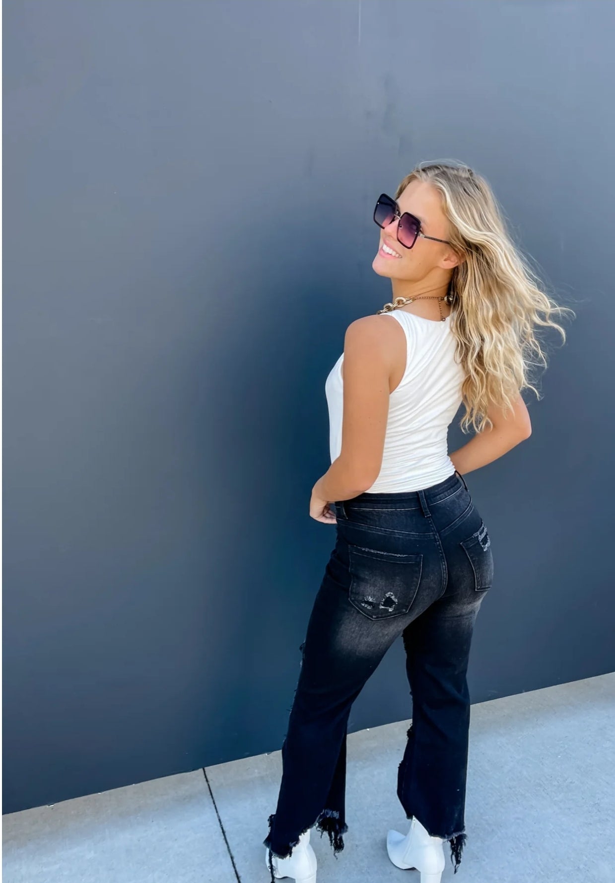 Round 2 Urban Distressed Denim Black by Blakeley