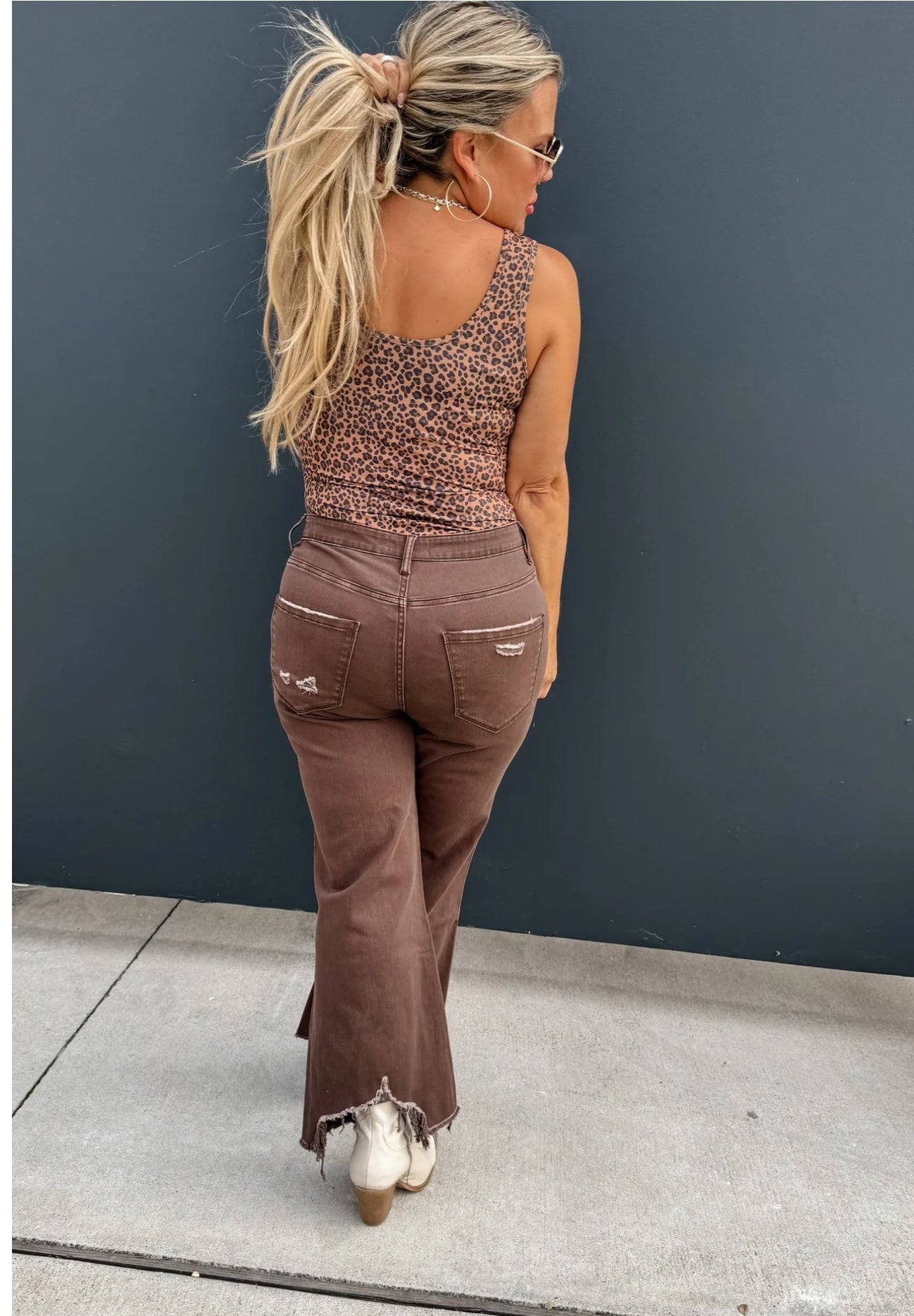 PREORDER- BROWN URBAN DISTRESSED CROP JEAN