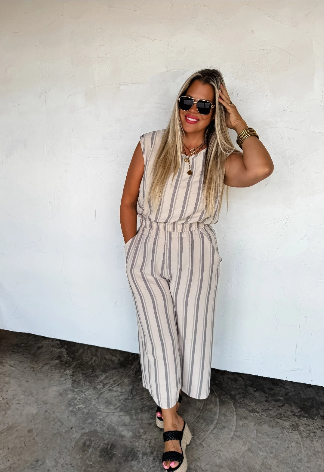 PREORDER- CALABASAS CROP PANT SET