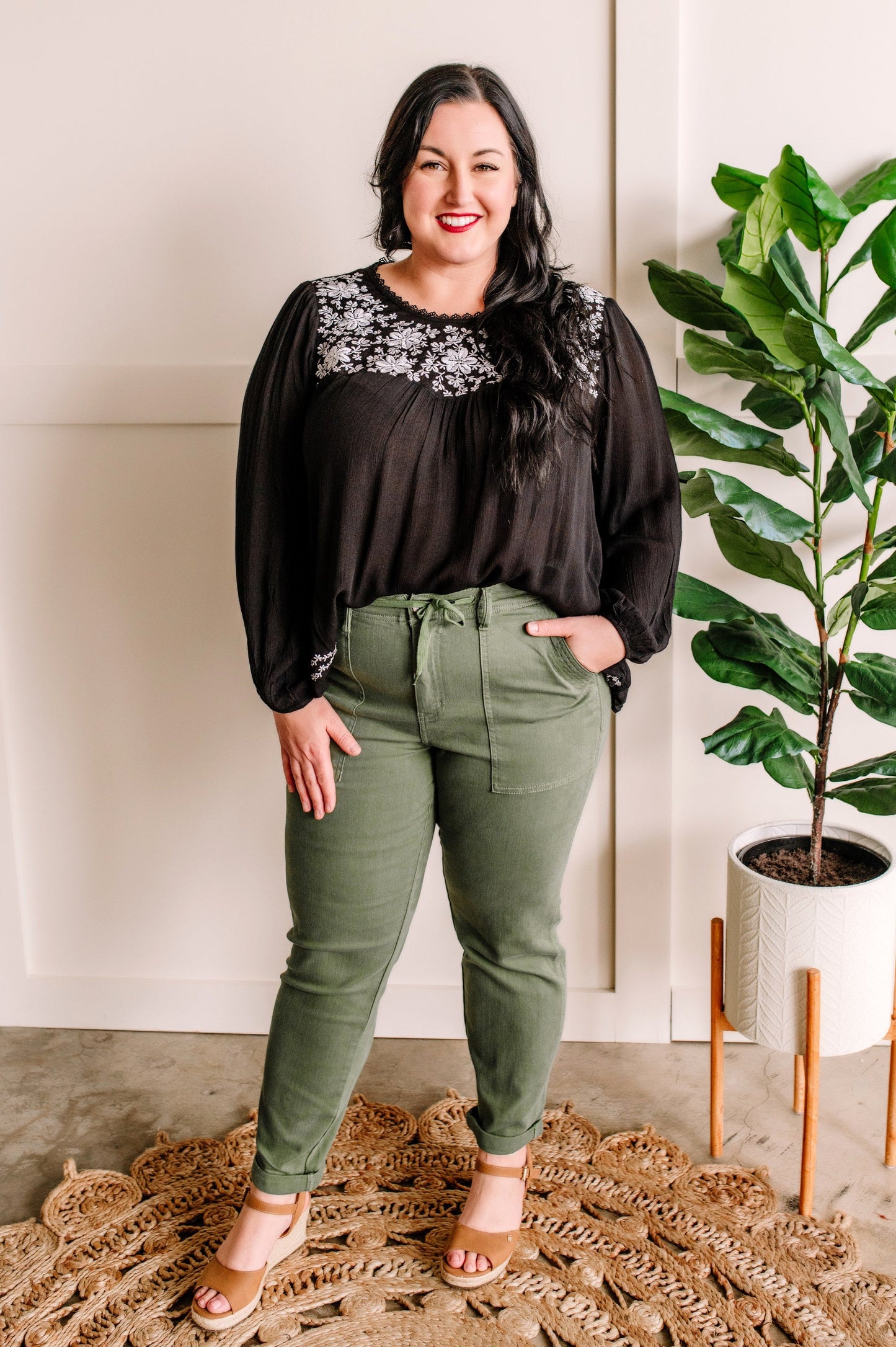 01.20 Savanna Jane Black Blouse With Floral Embroidery