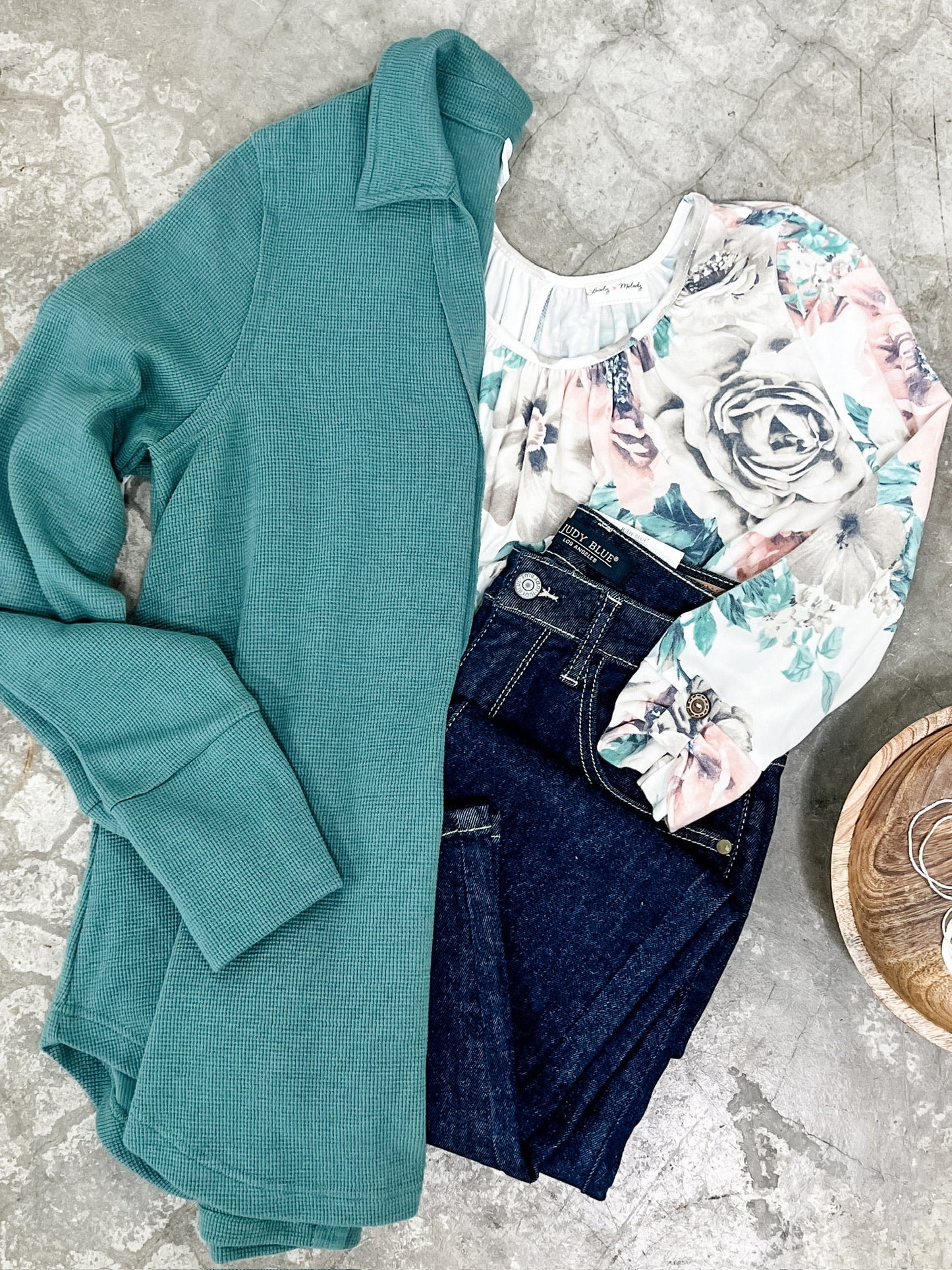 11.6 Ivory Floral Three-Quarter Sleeve Top With Button Detail