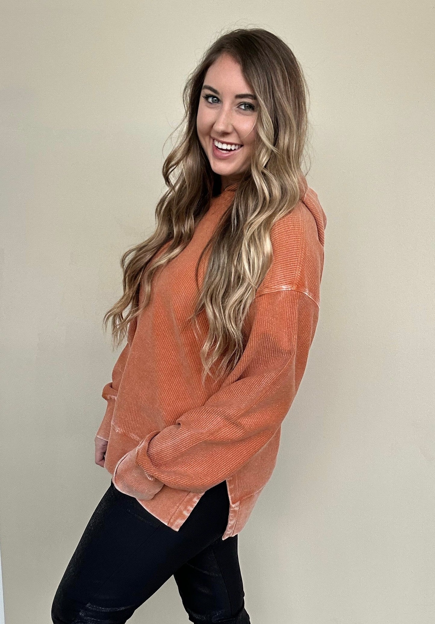HOODED CORD SWEATSHIRT - BURNT ORANGE
