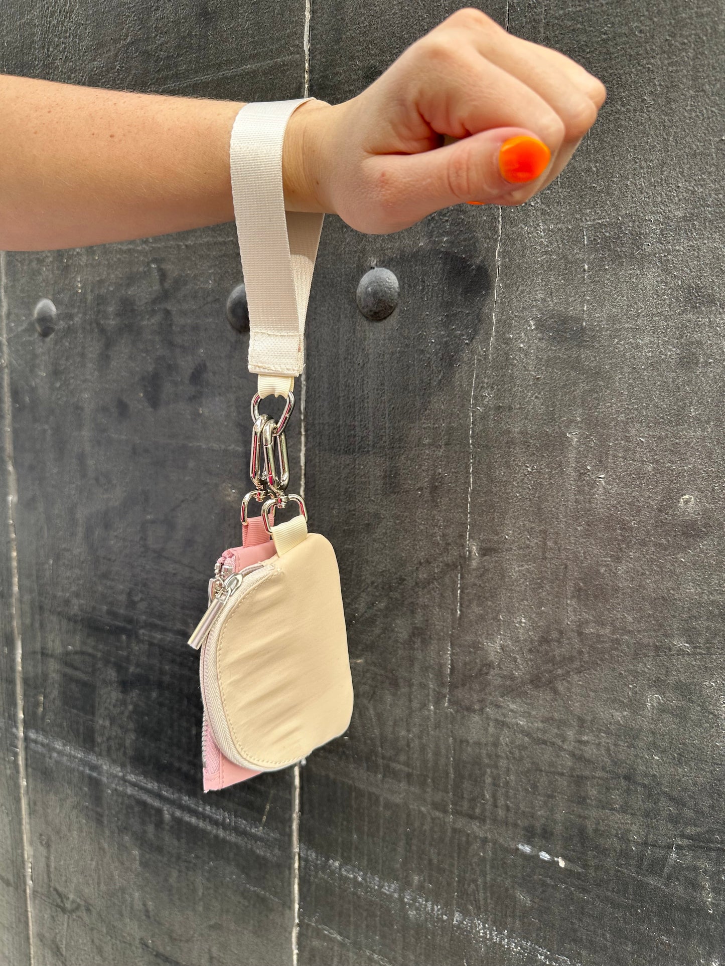 NYLON WRISTLET - INSTOCK