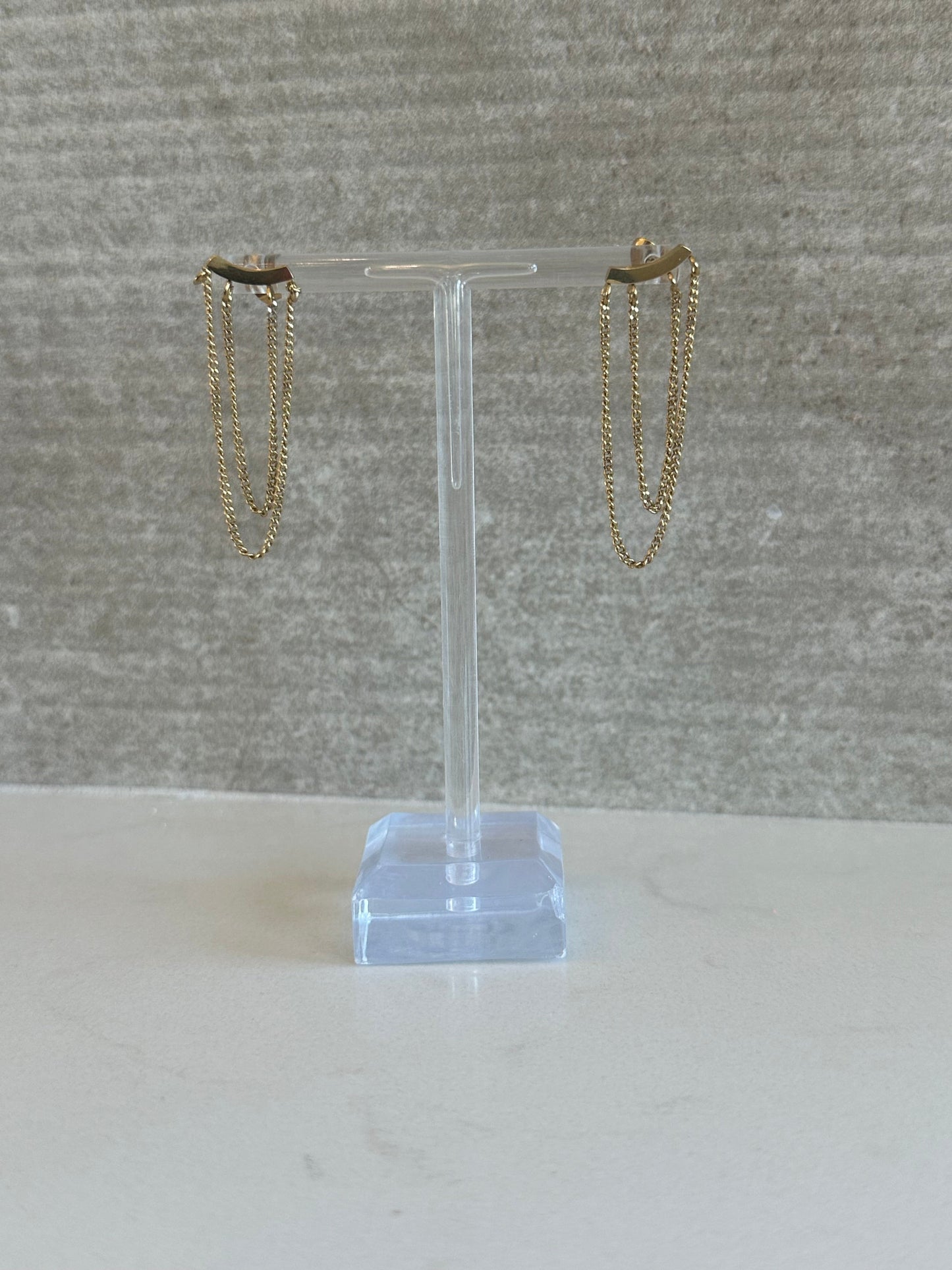 TINY CHAIN DANGLE EARRINGS