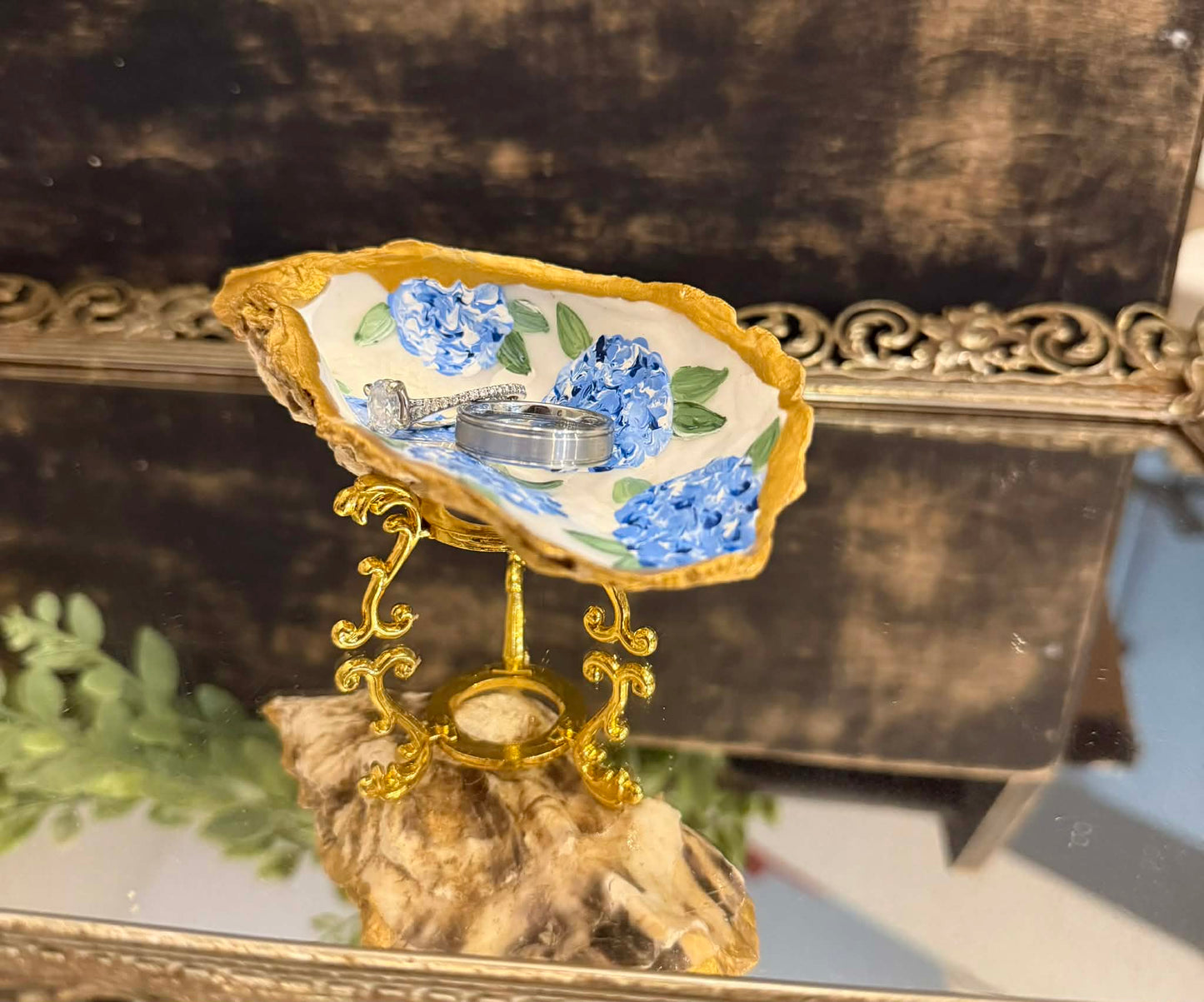 Oyster Jewelry Holder RTS