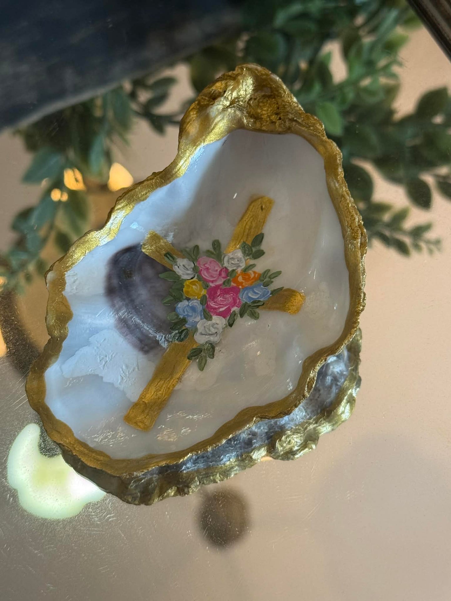 Oyster Jewelry Holder RTS