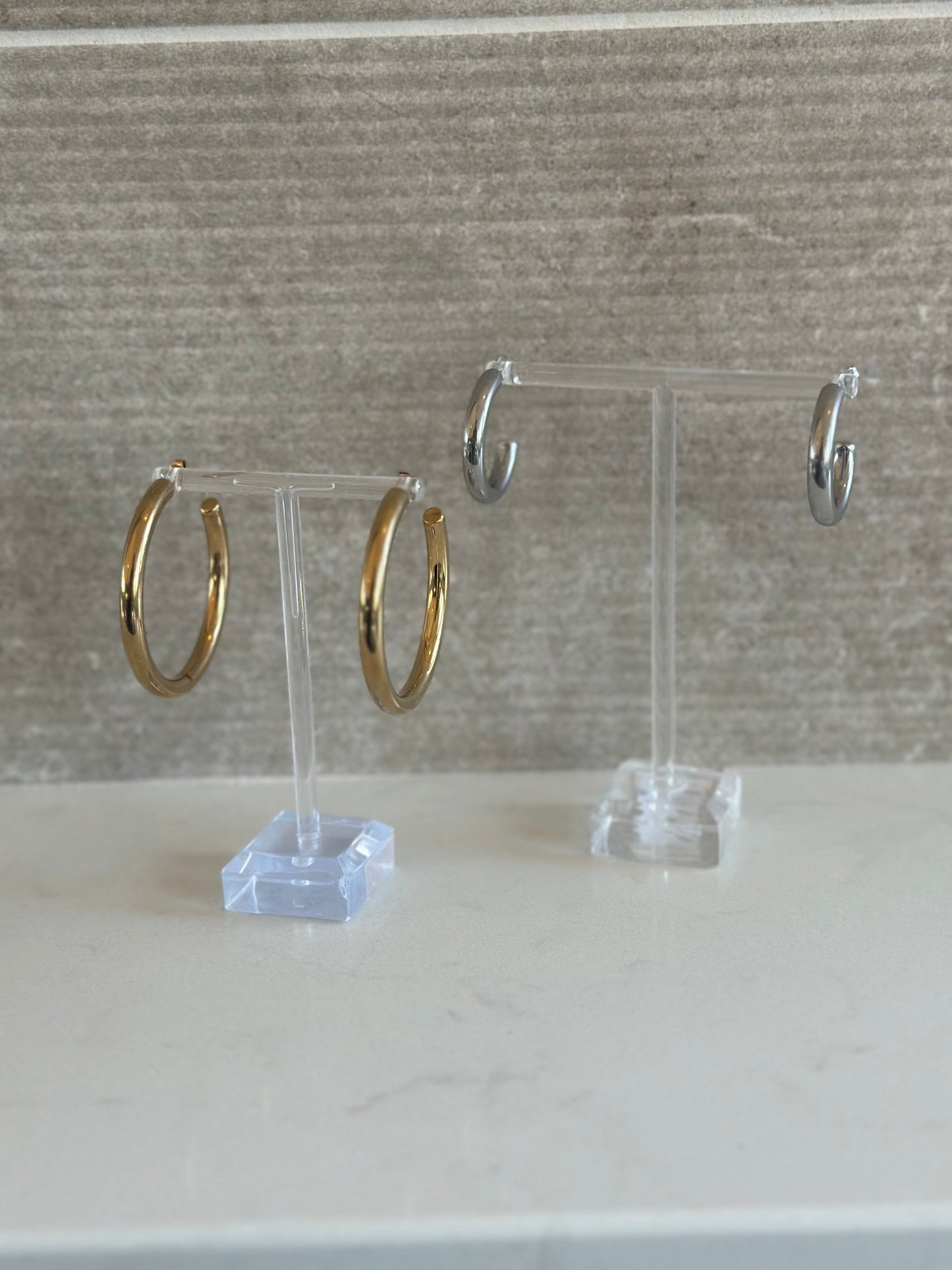 Quinn Chunky Hoops