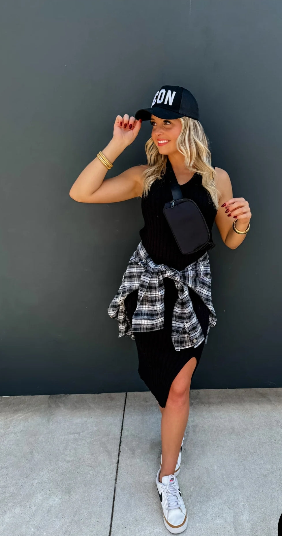 PREORDER- LIVVY SWEATER DRESS