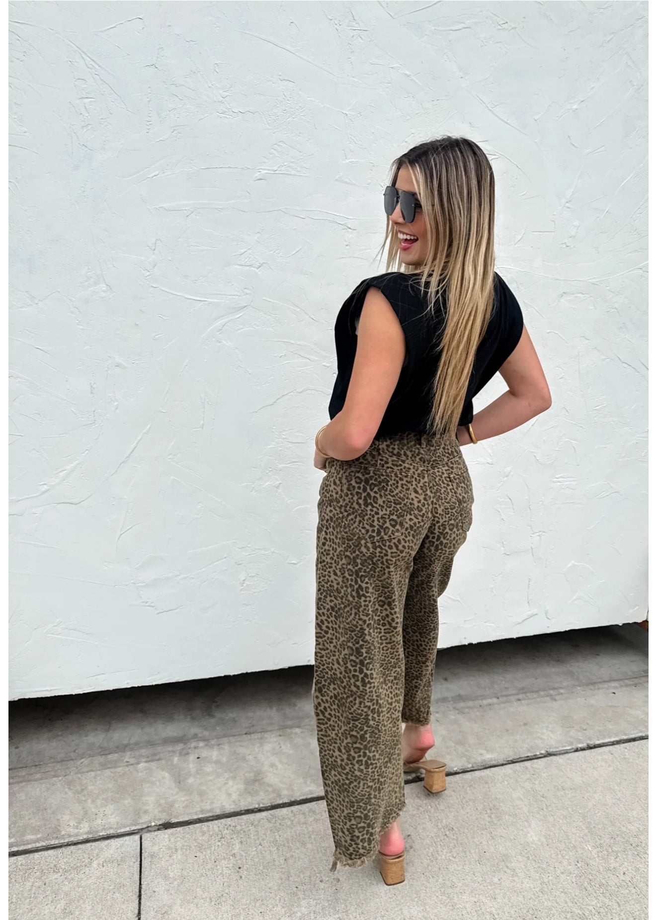 PREORDER- CHEETAH BARREL JEANS