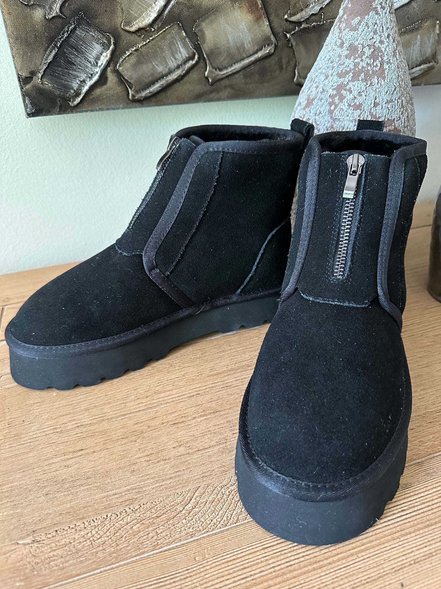 Laguna Suede Boot CASE PACKS