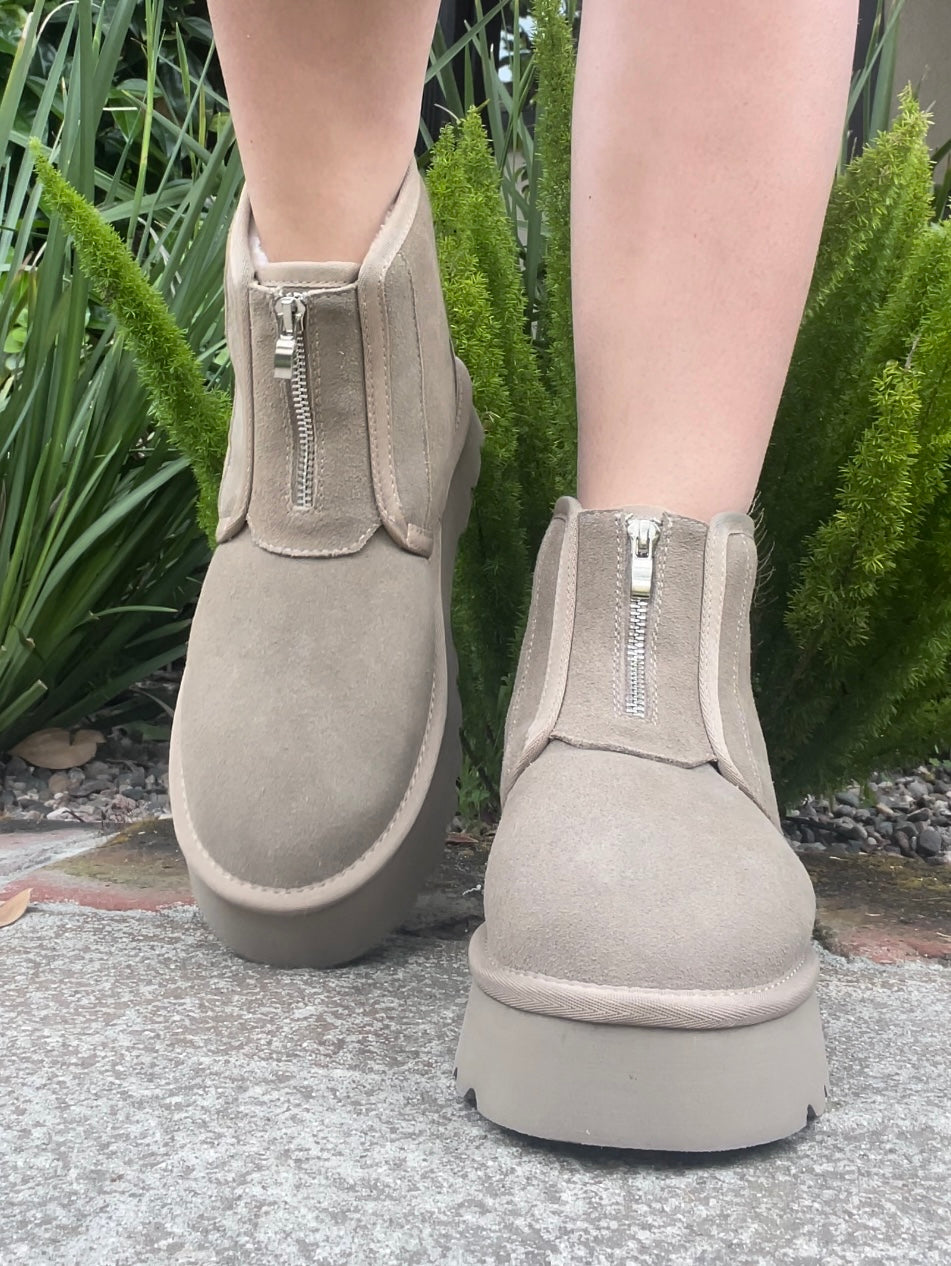 Laguna Suede Boot CASE PACKS
