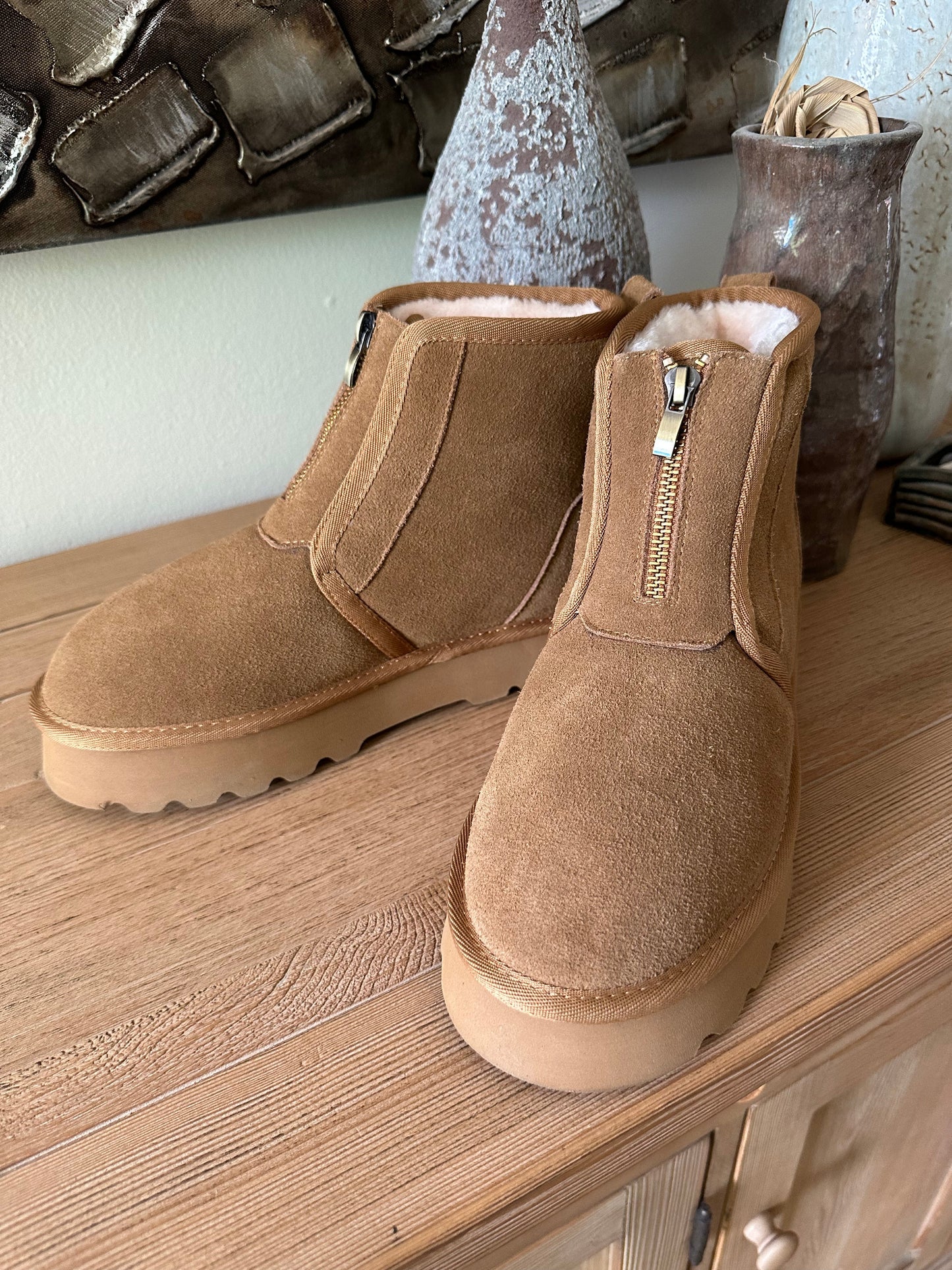 Laguna Suede Boot CASE PACKS