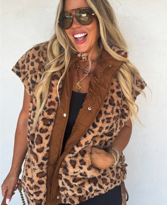 PREORDER- LINDEN SHERPA VEST JACKET