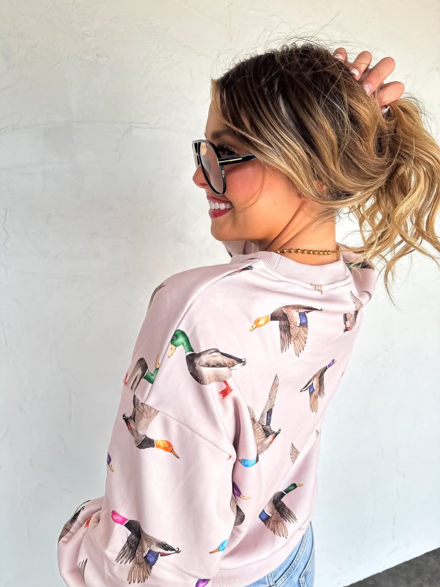 PREORDER- DUCK PULLOVER SWEATSHIRT