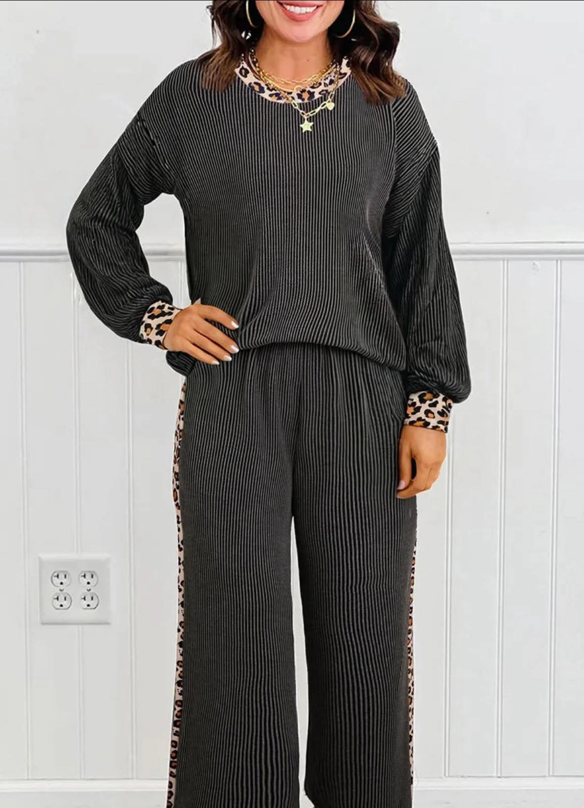 Corded Crop Pants Set