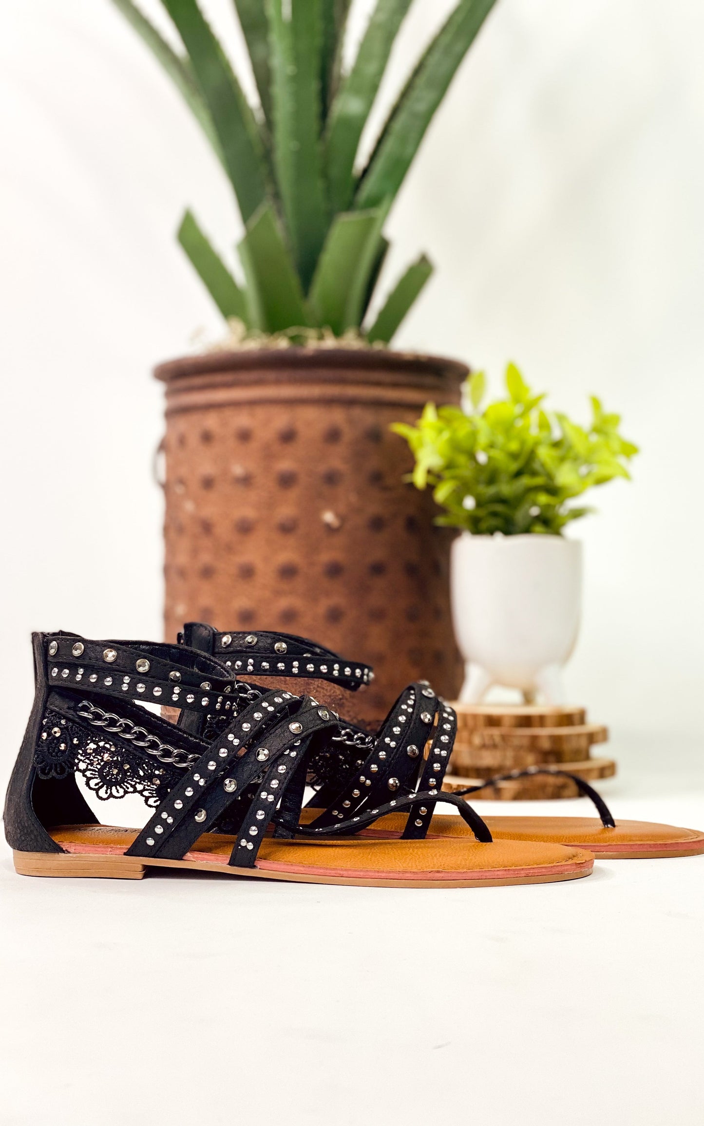 Willow Sandal in Black